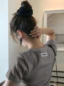 Gris foncé