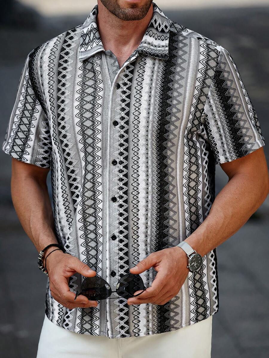 Manfinity RSRT Men's Casual Daily Wear, Perfect For Seaside Vacations, Featuring An INS-Style Bohemian Multicolor Vertical Striped Crochet-Knit Textured Jacquard Short-Sleeve Casual Vacation Shirt. It Has Button Detailing, Making It Suitable For Hawaiian Beach Getaways, Music Festivals, And Everyday Wear. This Shirt Also Makes A Great Gift For Boyfriends Or Husbands. Men's Multi-Color Striped Textured Fabric Short Sleeve Shirt , Summer Shirts For Men , Casual Shirts For Men , Vintage Shirts For Men