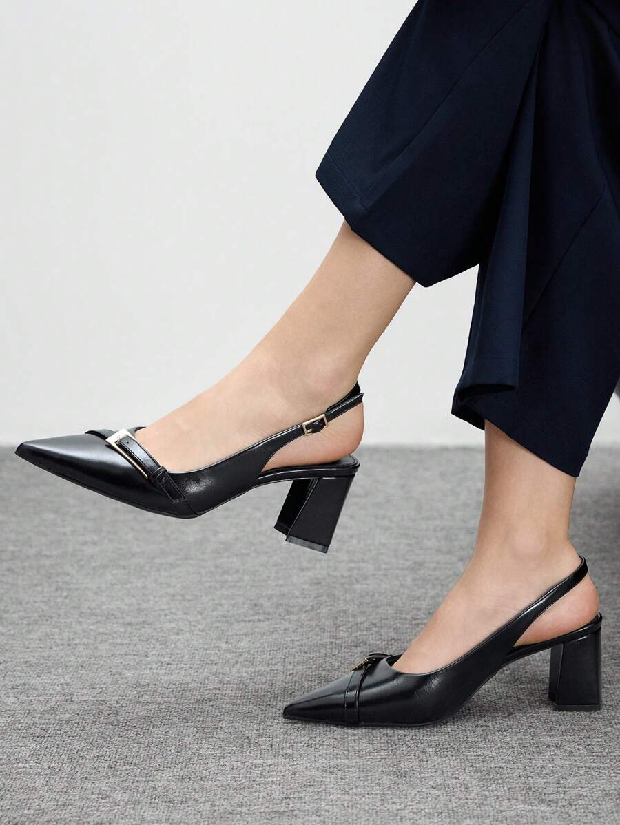 CUCCOO BIZCHIC Nuevos zapatos de vestir para mujer con punta afilada y tacón cuadrado, con lazo, bloqueo de color y decoración de remaches, elegantes y de moda con tacones altos