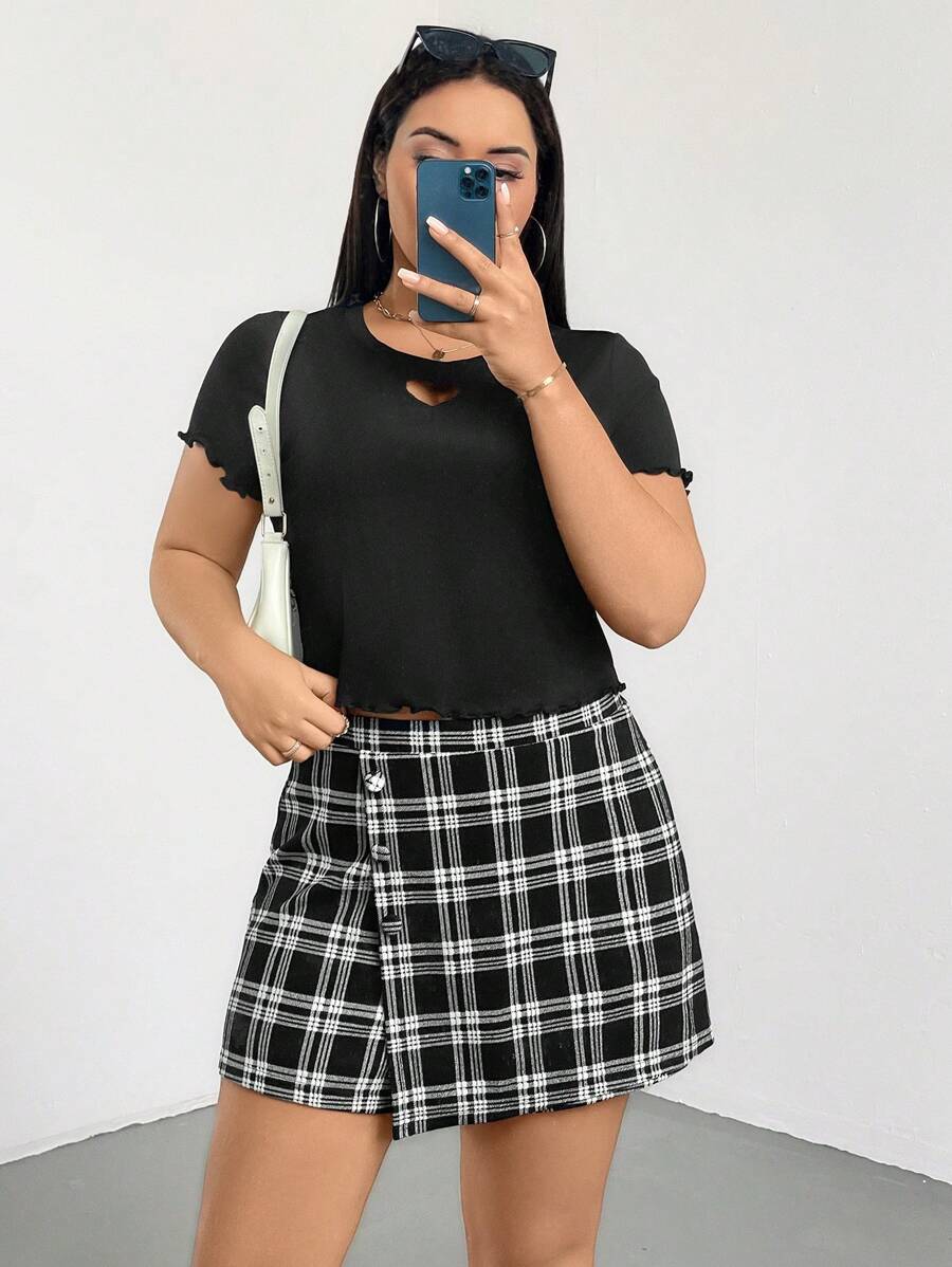 SHEIN Essnce Plus Size Women's Suit, Black Suit, Women's Culottes 2 Pieces Summer Dress, Summer Outfits For Women Graphic Tees Women, 2 Pieces Sets Woman Cute Tops Skorts For Women Vacation Two Pieces Set Going Out Outfits Rave Outfit