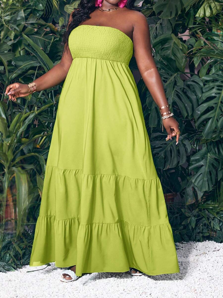 Slaydiva Vestido largo de verano de mujer talla grande de color verde uniforme con escote de halter y sin mangas