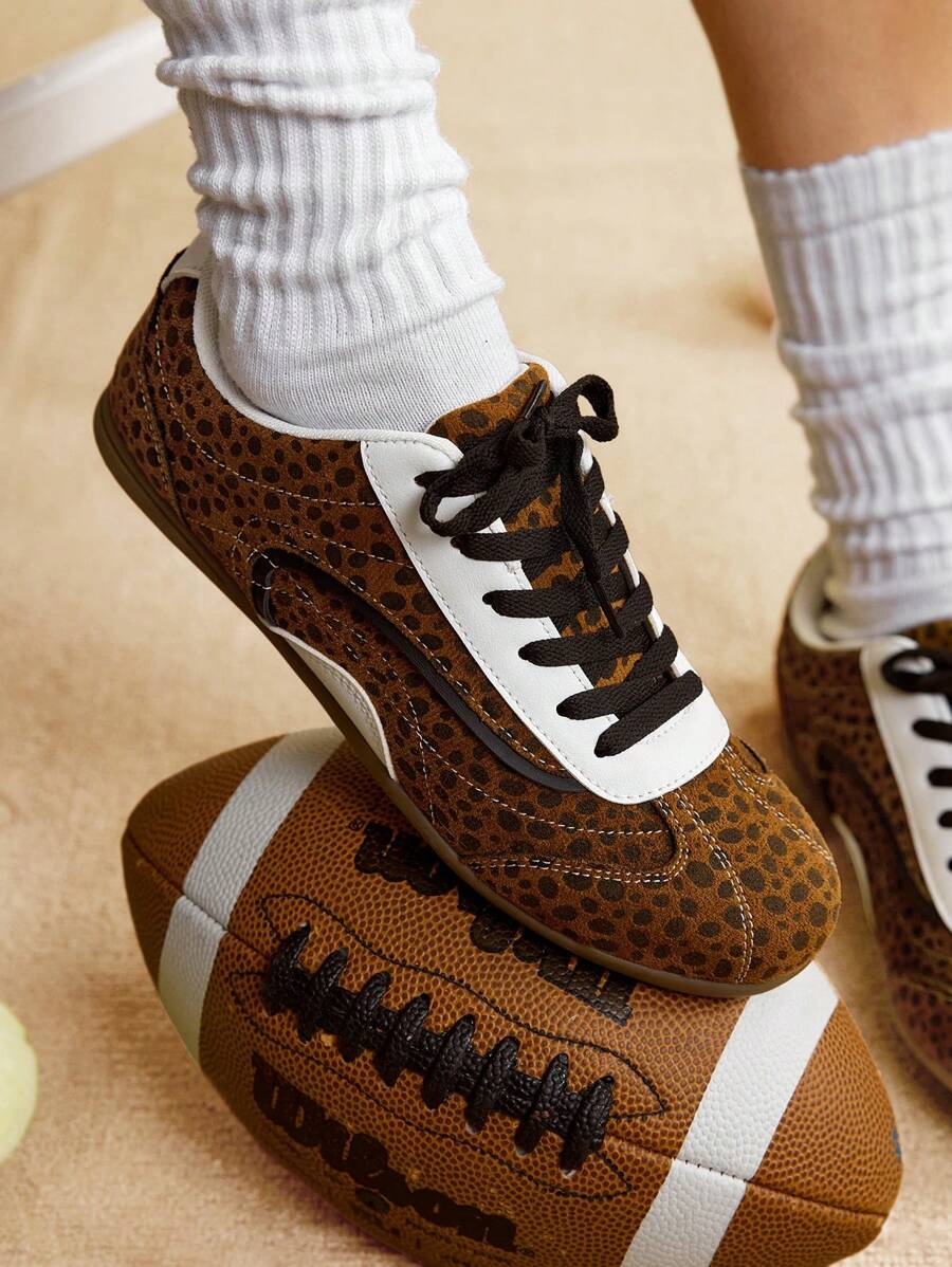 CUCCOO EASI Women's Vintage Low Toe Trainers Casual Sports Shoes, Leopard Print Trainers