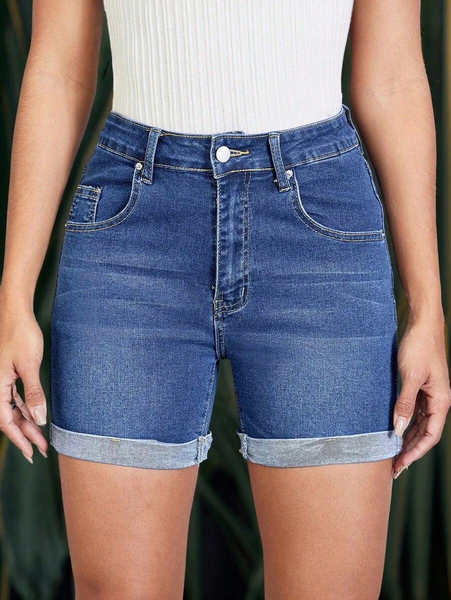 SHEIN LUNE Pantalones cortos de mezclilla casuales y versátiles para mujer con bolsillos y basta enrollada
