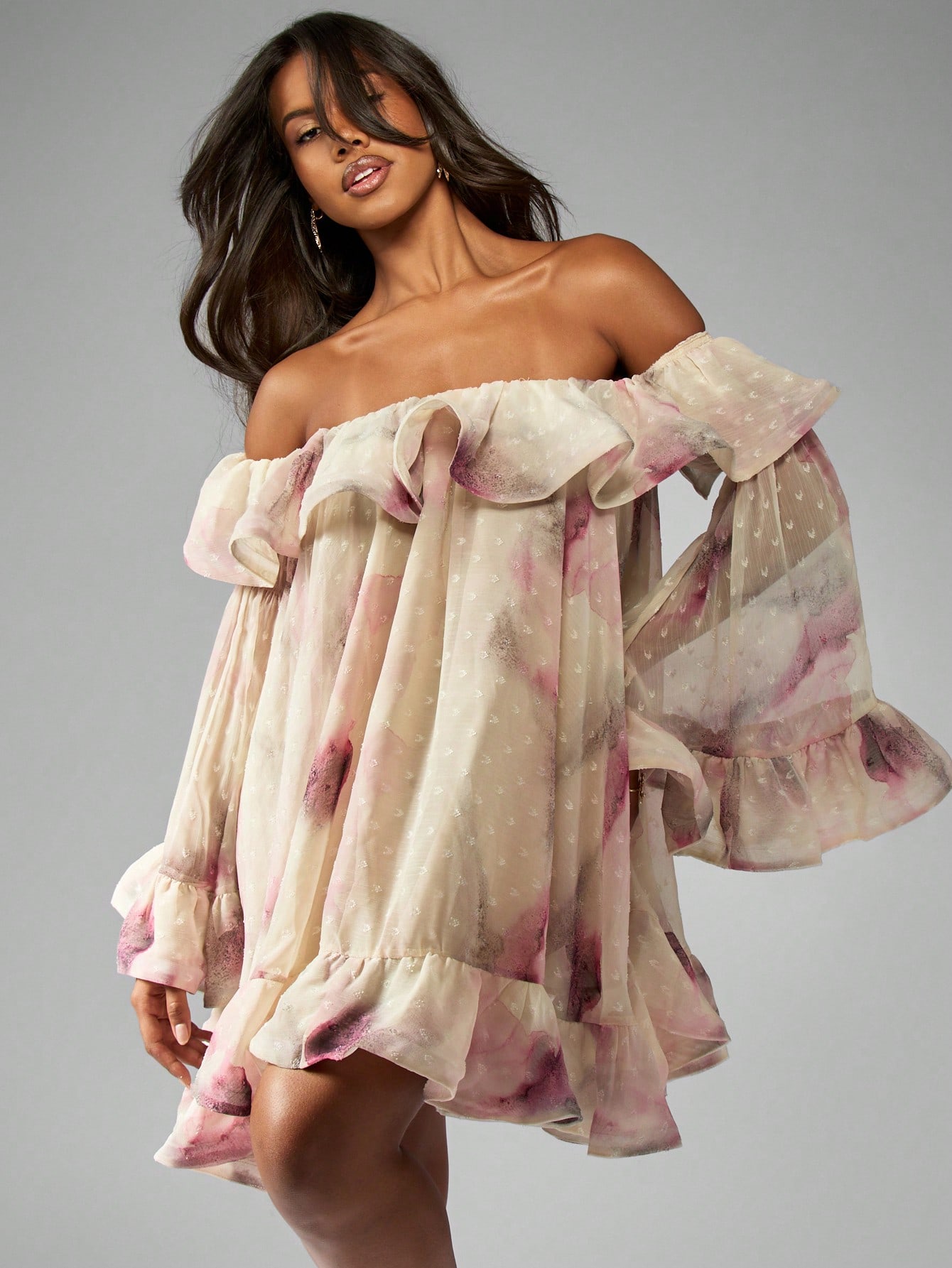 MISSGUIDED Off Shoulder Ruffle Watercolor Print Chiffon Mini Dress｜MISSGUIDED