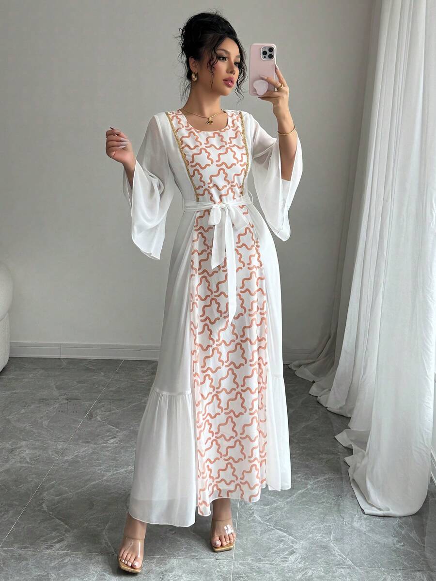 Calvaya Elegant Fitted Dress With Unique Design