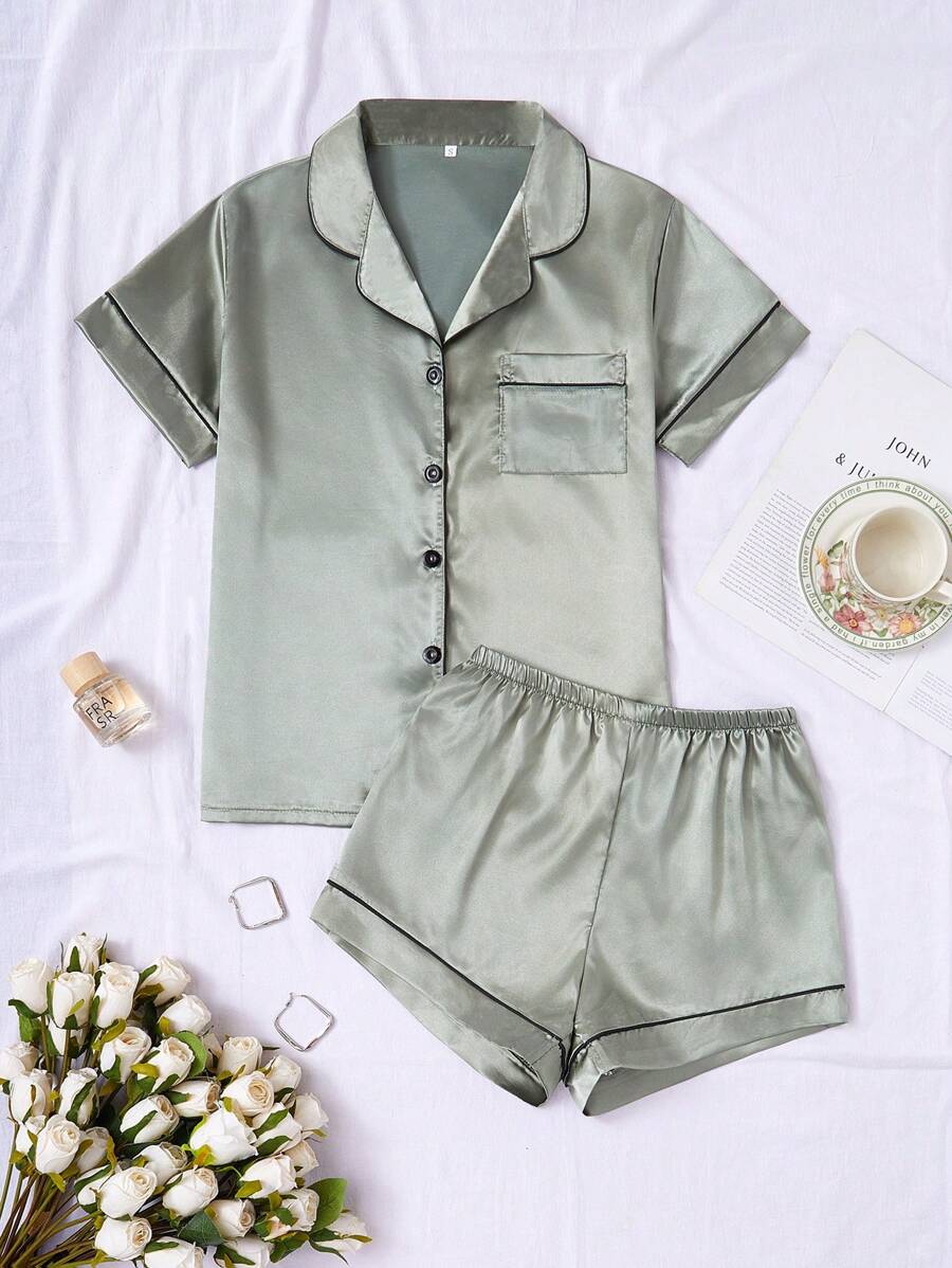 SHEIN Conjunto de pijama de pantalón corto y blusa de satén de unicolor para mujer, ropa de casa de verano, vacaciones