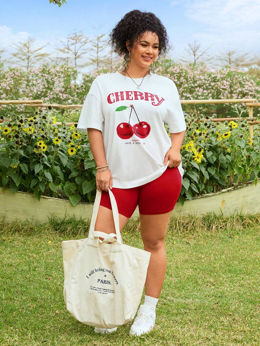 SHEIN EZwear 1 Set Donna Taglie Forti, Maglietta A Maniche Corte Con Stampa Di Lettere Di Ciliegie E Pantaloncini, Stile Casual 2 Pezzi