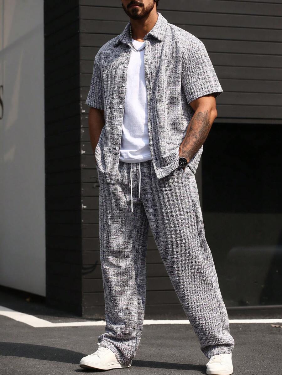 Manfinity CasualCool Plus Size Men's Summer Casual Button-Front Short Sleeve Shirt And Pants Set