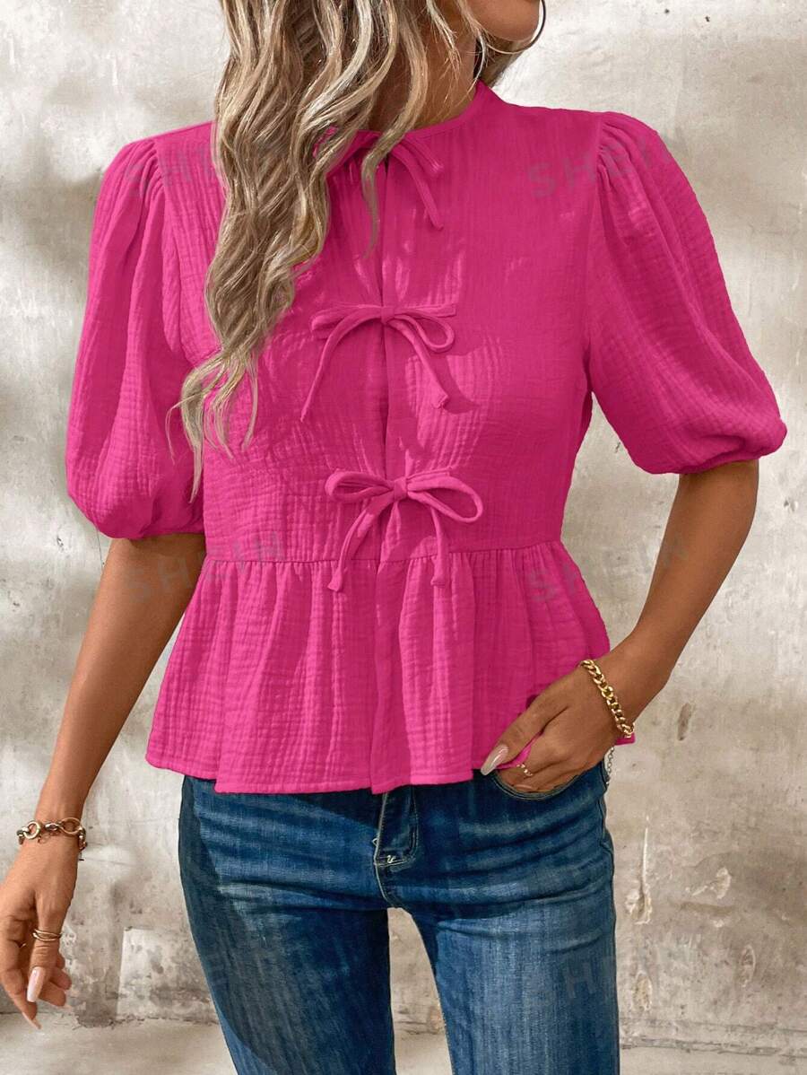 SHEIN Clasi Blusa de verano con cuello Peter Pan, mangas abullonadas y bajo con volantes, con nudo delantero