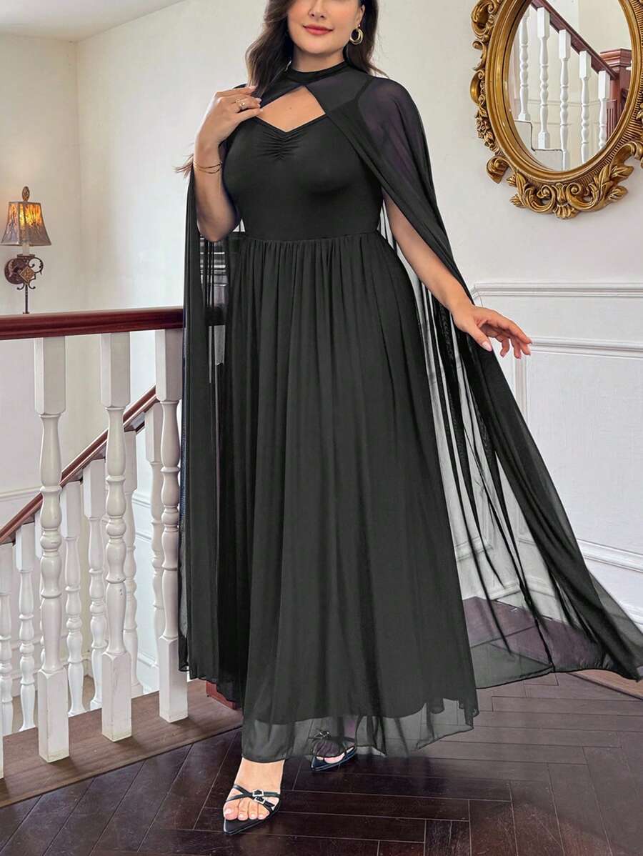 SHEIN Privé Abito avvolgente casual ed elegante per donne taglia forte, abito in chiffon con spallina, morbido, con arricciature e ampio, adatto per vacanze, feste e appuntamenti, idoneo per primavera/estate