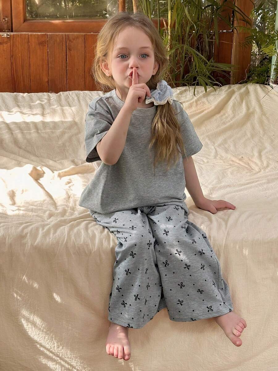 DAZY 2pcs/Set Young Girl Solid Color Round Neck Short Sleeve T-Shirt And Butterfly Print Pants Pajama Set,Girls Summer Outfits