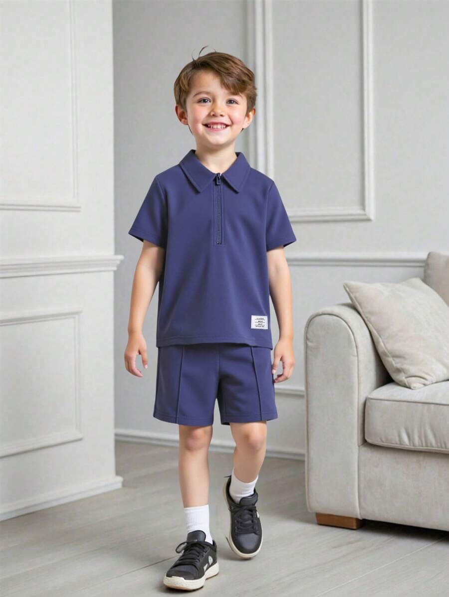 SHEIN Set de 2 piezas con camisa polo de manga corta y color liso + shorts para niño, informal