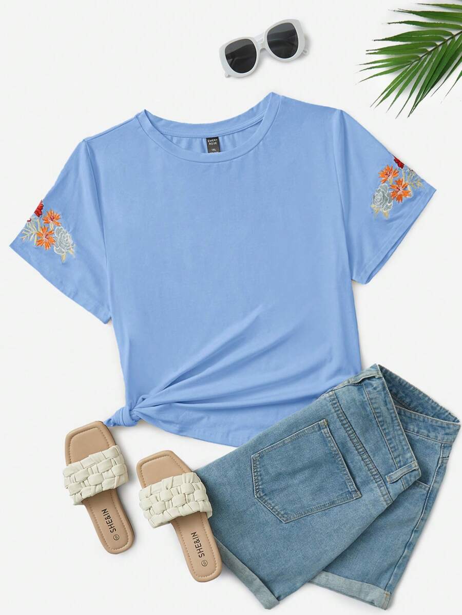SHEIN LUNE T-shirt à manches courtes décontracté d'été grande taille avec broderie florale
