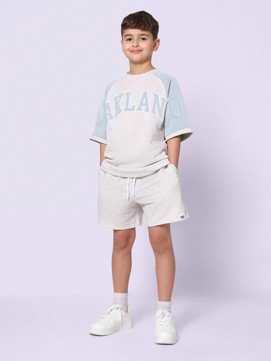 SUMWON Classic Varsity Style Raglan T-Shirt Set Youth Athletic Two-Piece Summer Casual Outfit With Oakland Text Print Coordinates