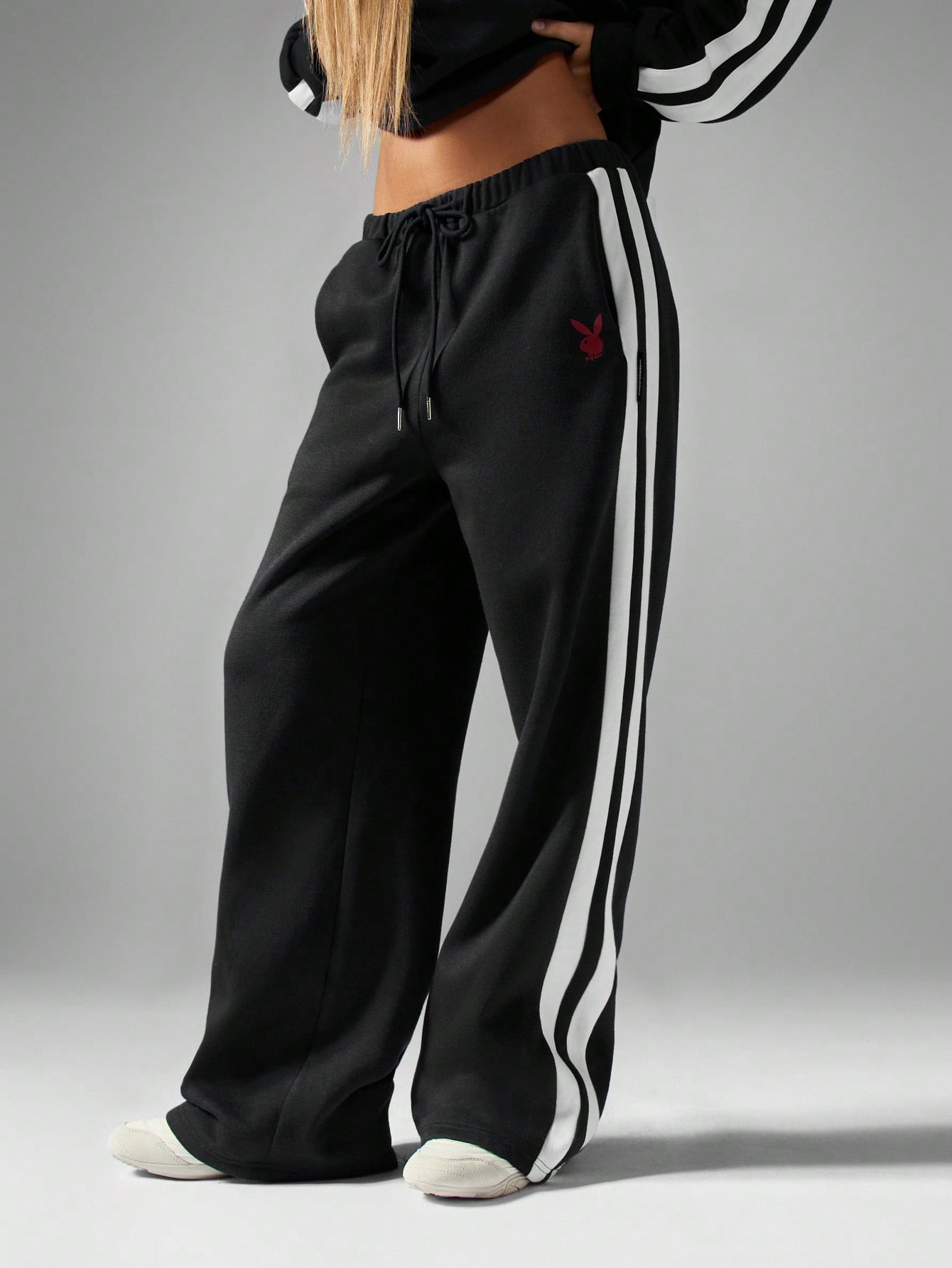 パンツ adidas originals COLLEGIATE WIDE LEG SWEAT JOGGERS adidas Essentials Wide Leg Pant Fleece - Grey | Free