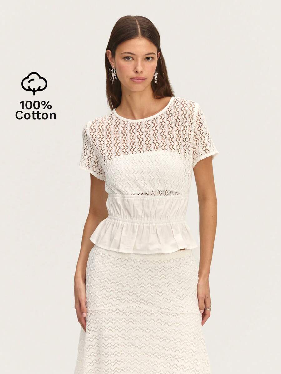 Nöista Elegante blusa de encaje a crochet con detalle de fruncido y mangas cortas. Perfecta para primavera-verano, eventos nupciales, graduaciones y looks de Pascua.
