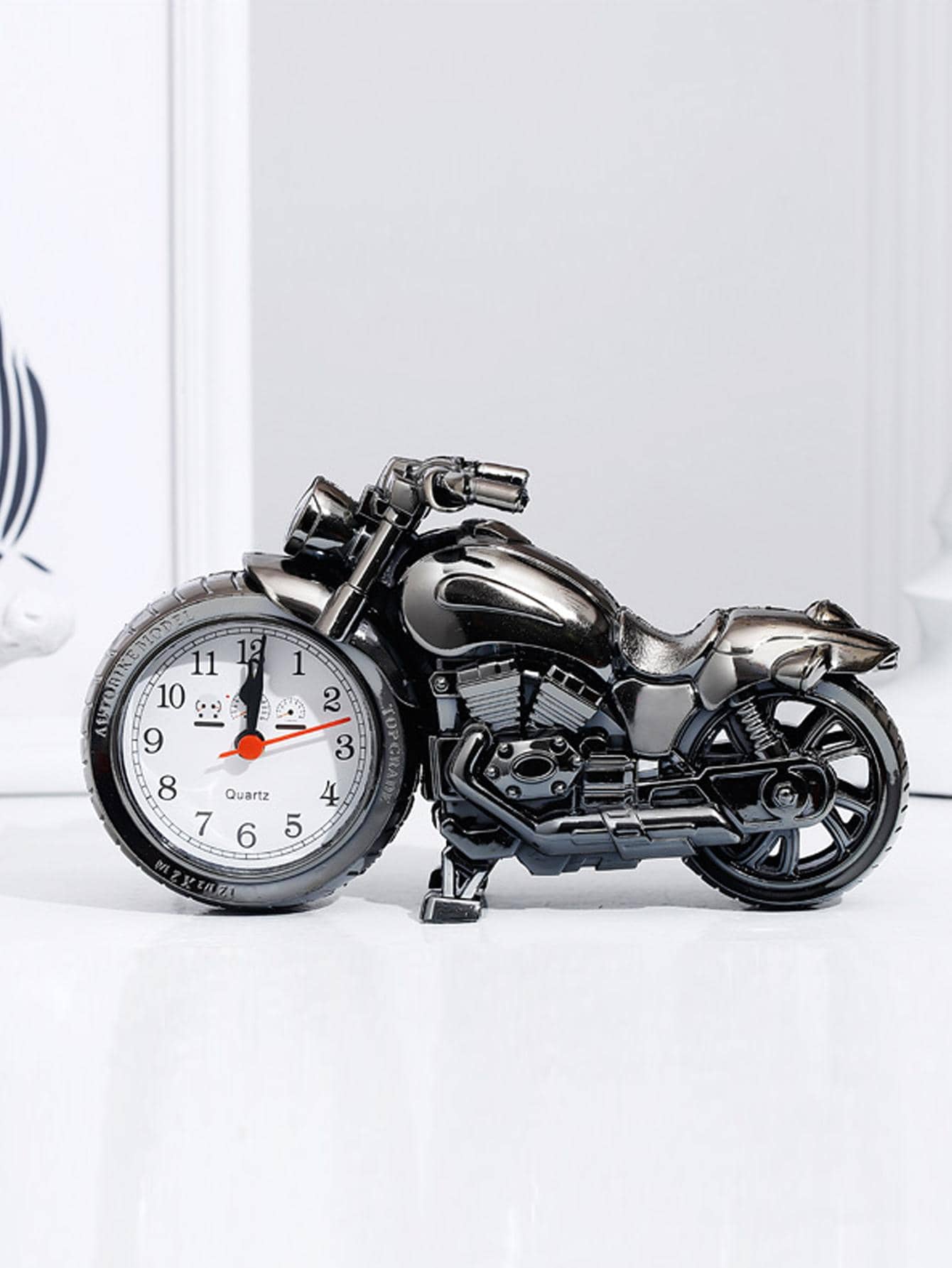 1 pièce Objet décoratif en ABS, décoration artisanale de design de moto pour la décoration de la maison, meilleurs cadeaux