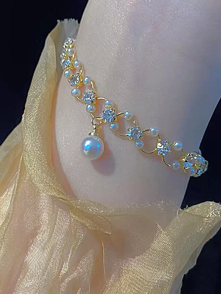 1 Pieza Pulsera De Moda De Aleación De Zinc Y Perlas De Imitación Con Decoración De Cuentas Para Mujeres Para Decoración Diaria