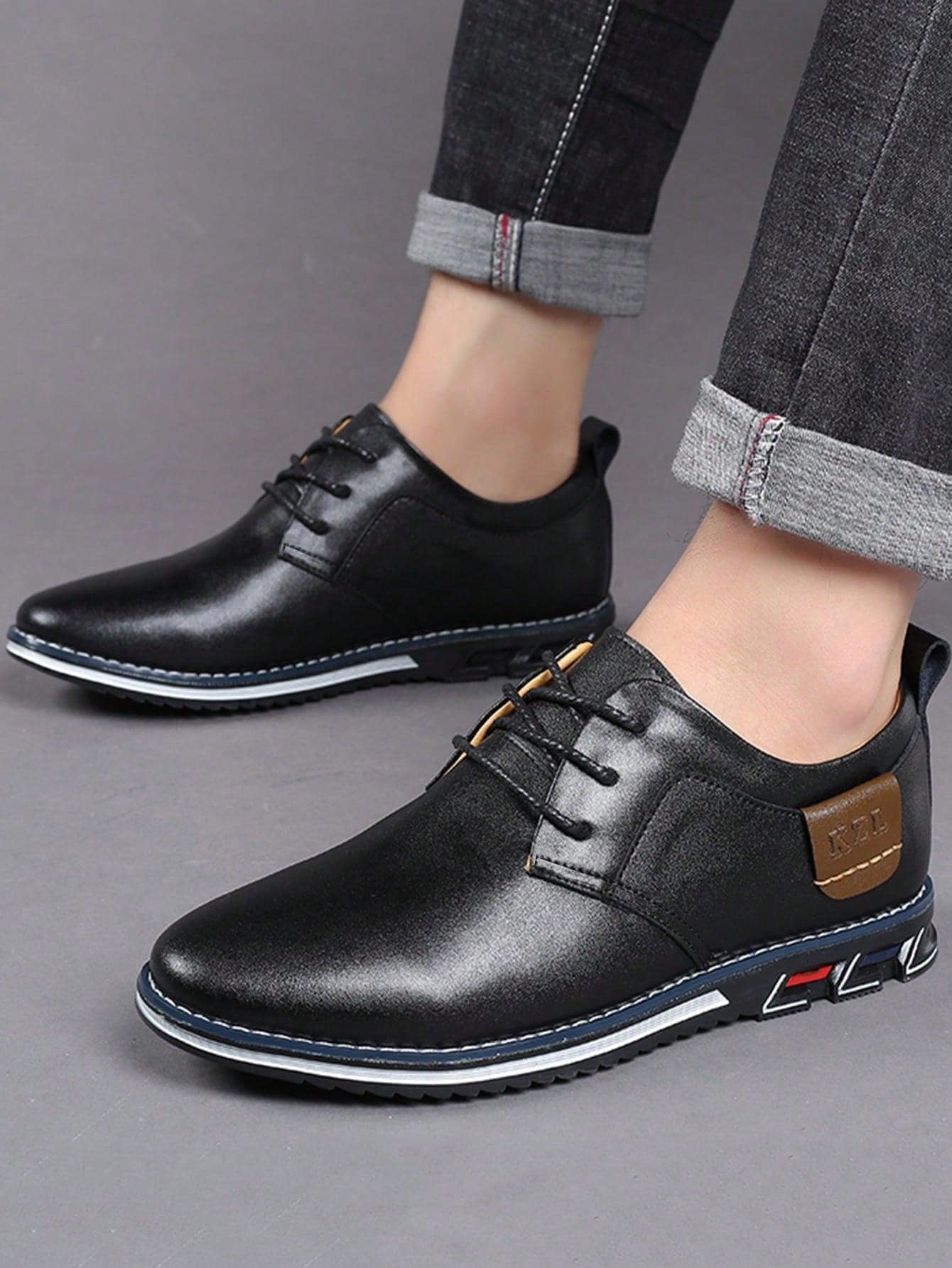 Men Minimalist Oxford Shoes, Lace-up Front Fashion Dress Shoes