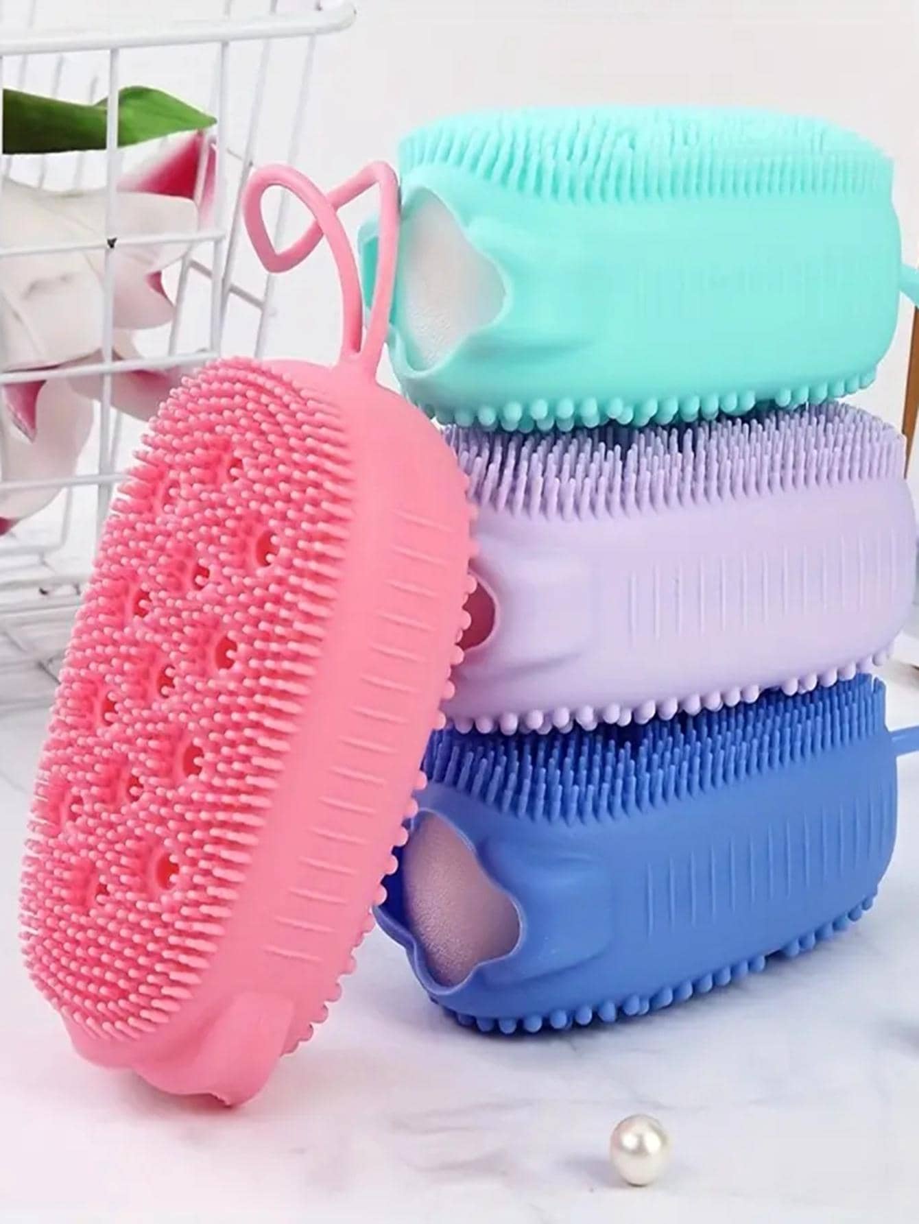1pc Silicone Bath Brush, Daily Solid Color Easy To Use Bath Body Brush For Bathroom Bathroom Decor Summer