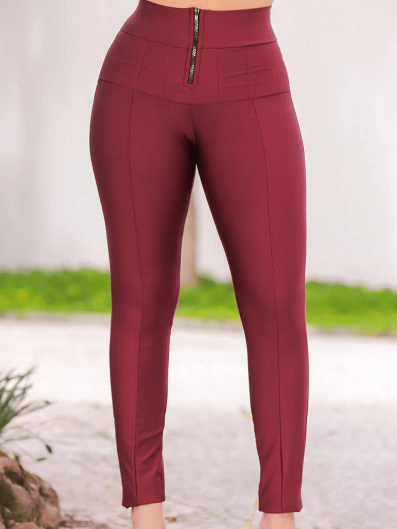 Calça Lipo Acinturada e Modeladora de Cintura Feminina: Essa Modela Sua Cintura Com Estilo