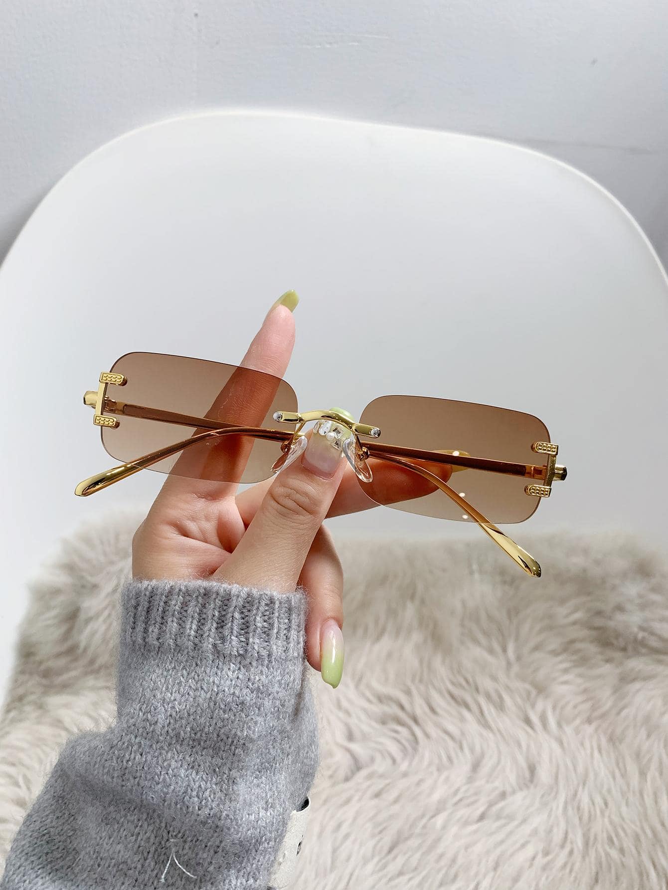 1 par de gafas de moda cuadradas sin marco para mujeres, accesorio de moda de verano, accesorios de playa para mujeres, , básicos para atuendos de mujer de negocios casuales, regalos para vacaciones de verano en la playa, al aire libre, viajes, estilo casual con montura rectangular para salir, volver a la escuela