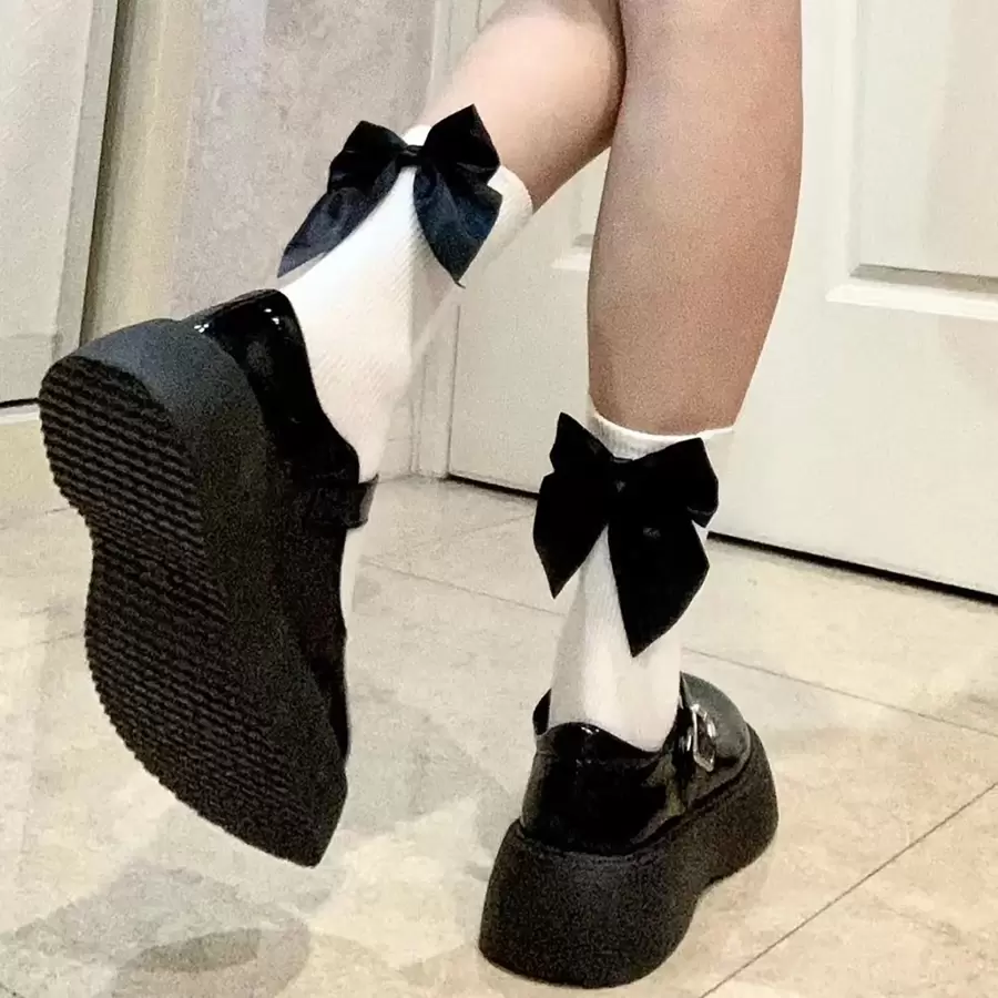 Calcetines de tripulación con diseño de lazo