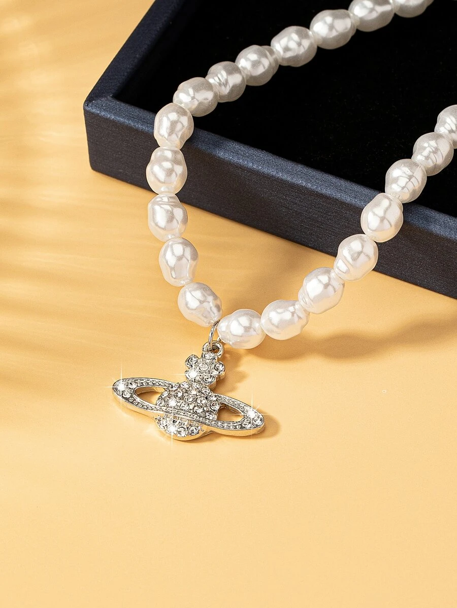 1 pieza Collar con colgante de moda para mujer talla grande vendido en plata, con surtido de estilos de adornos de strass, retratos, planetas, corazones, perlas, óvalos, joya elegante y vintage para fiesta y regalo