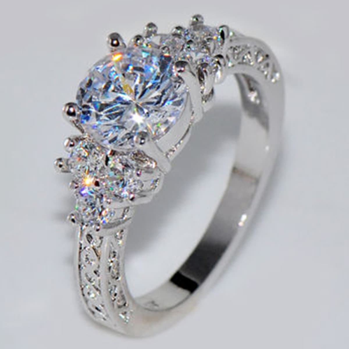 1 pieza diamante Anillo para mujeres compromiso Anillo de boda Bisutería