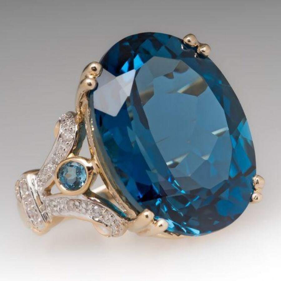 1 Pièce Bague De Luxe Pour Femme, Ovale Bleu Clair Exquis Incrusté Et Élégant, Idéal Pour Une Utilisation Quotidienne, Décontractée Ou Cérémonie Habillée