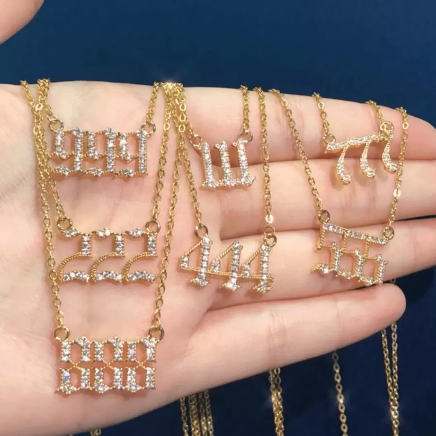 1pc Simple & Delicate Gold-plated Stainless Steel Number Pendant Necklace For Women, Perfect For Daily Wear, European And Ameican Style Necklace
