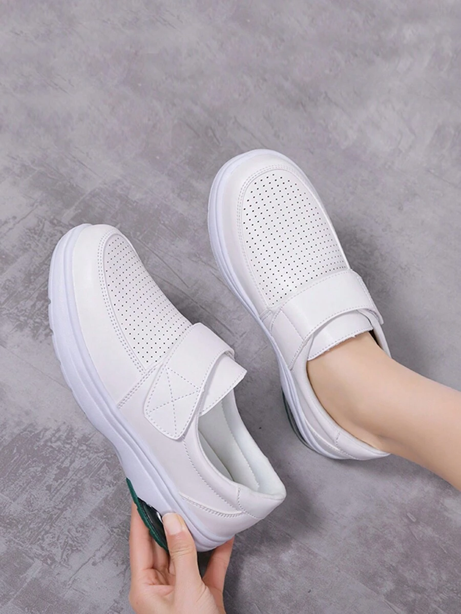 Nouveau Style Chaussures D'infirmière Blanc Pu Avec Des Caractéristiques Résistantes À L'eau Et Anti-odeurs, Semelle Intérieure Rembourrée, Semelle Souple, Design Augmentant La Hauteur Pour Le Confortable, Antidérapantes Et Polyvalentes Décontractées, De Voyage, Pour La Marche Et Les Occasions De Travail