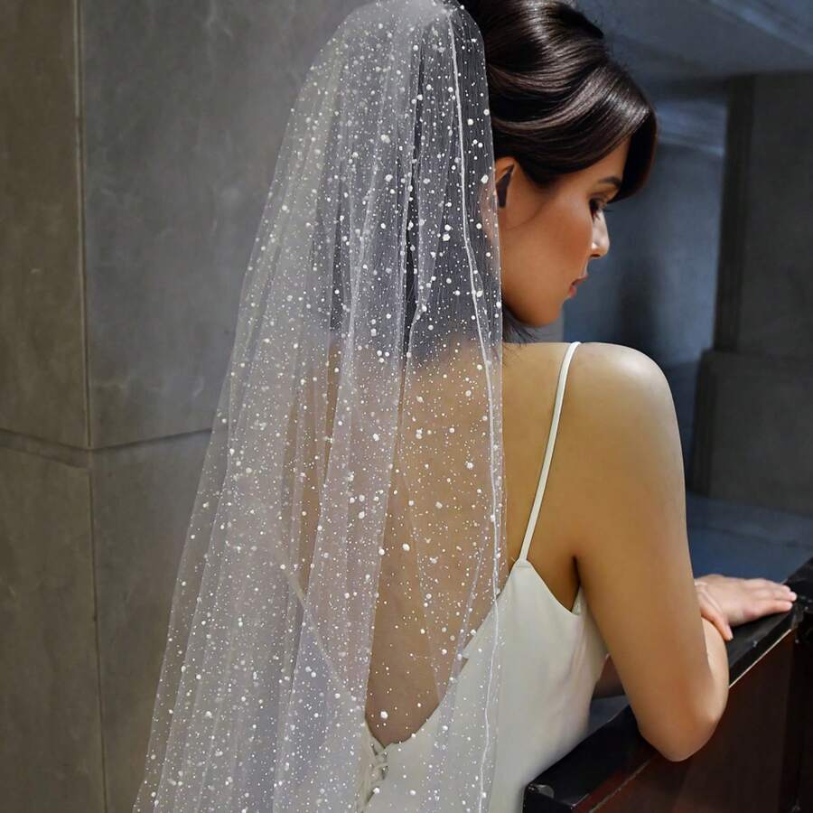 Bridal Veil, Elegant Single-layer White Veil With Comb And Wedding Accessories For Bride