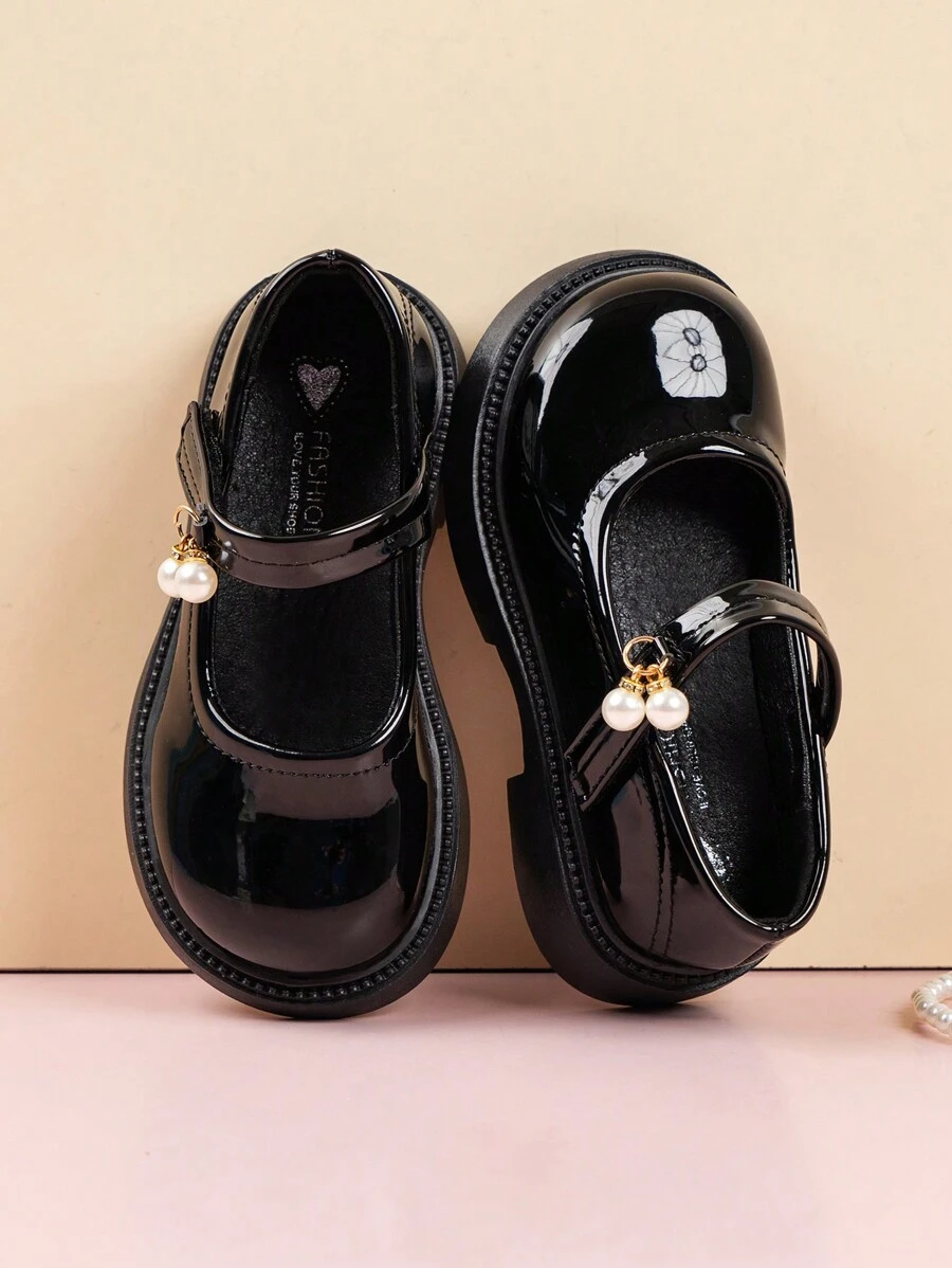 1pair Girls' faux Pearl Pendant & Artificial Patent Leather Flat Shoes, Suitable For Spring, Summer, Autumn And Performance