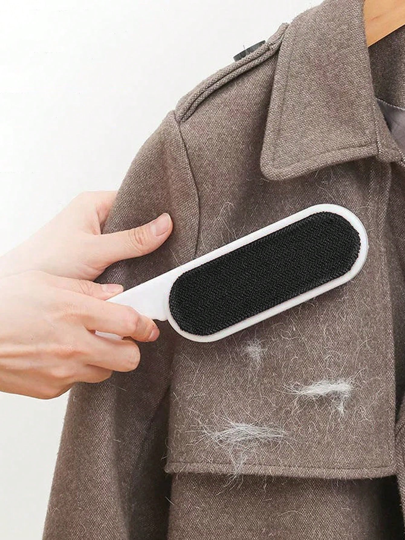 1 pièce Double Face Électrostatique Brosse Pour Vêtements , Rouleau Pour Enlever Peluche
