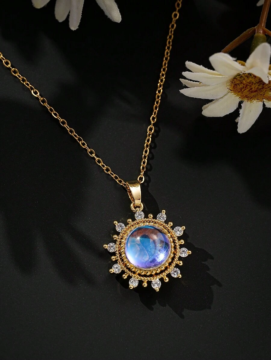1pc Gorgeous Crystal Sunflower Pendant Necklace For Women Fashionable, Imitation Moonstone (Polar Lights Glass) Necklaces Jewelry Gift For Mom Sister Girlfriend Valentines