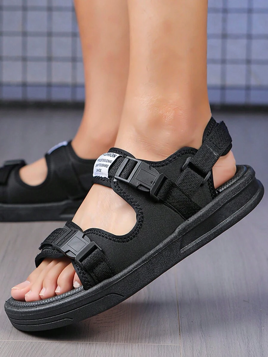Heren Groot formaat Slijtvast Antislip Buitenshuis Sandalen , Dubbel gebruik Slippers , Geschikt Voor Koppels In Zomer