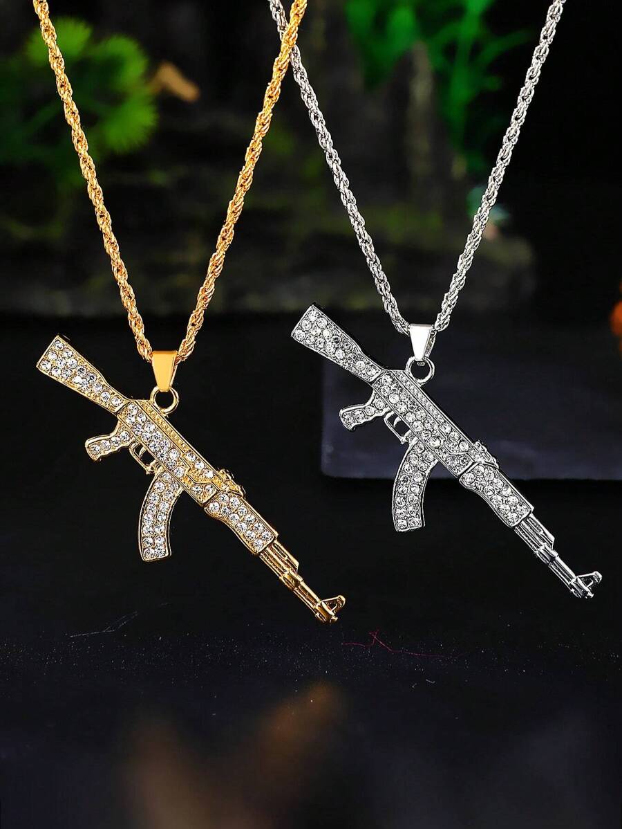 1 pièce Collier pendentif de fusil d'assaut AK47 créatif mode punk rétro avec strass, convient pour le port quotidien des hommes, super cadeau pour lui