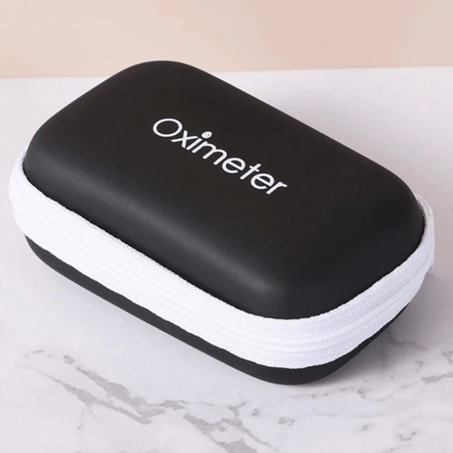 1 pieza Bolsa de almacenamiento de oxímetro de dedo con cubierta de pulso de punta de dedo especialmente diseñada para el protector de silicona de oxímetro de flexibilidad de la caja de oxímetro resistente al desgaste para el hogar y los viajes (solo la caja). La bolsa de almacenamiento también puede instalarse para audífonos.