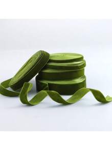 Olijfgroen