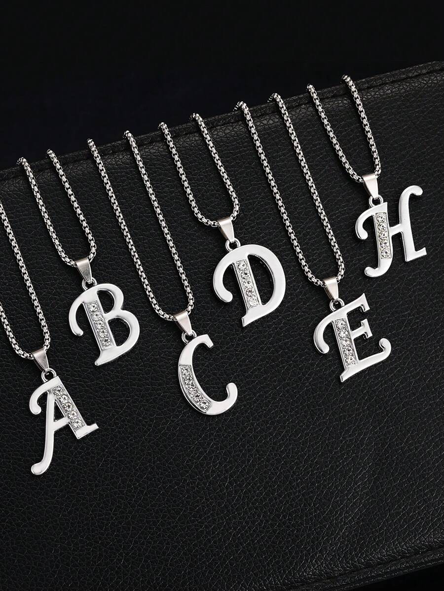 1 Stück Bestseller 26 Englische Buchstaben Halskette, modischer Kristall-Zirkonia Buchstaben Anhänger Halskette, Titan-Stahl Schlüsselbein-Kette für Geburtstag, Feiertag Geschenk, Unisex, Größe 60cm/70cm, großer Buchstaben-Halskette für Herren/Damen/Paare, Alltagsmode