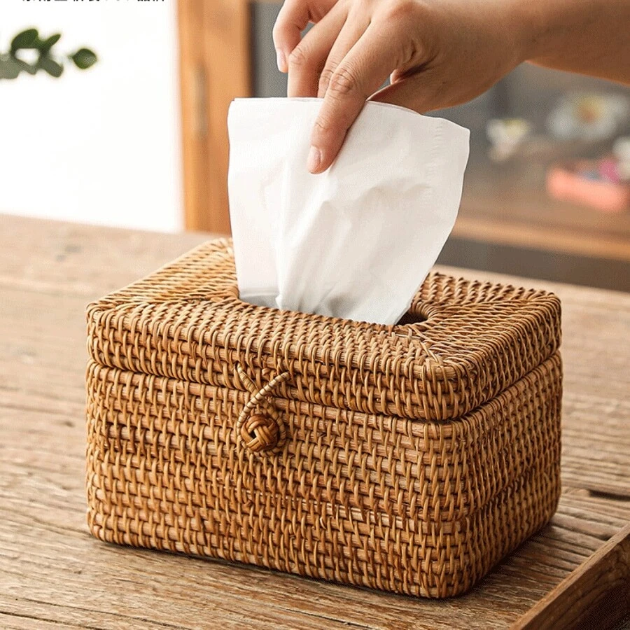 1pc 7.5 Inch Simple Style Clasp Rattan Tissue Box, Natural Yellow Autumn Vine Handmade Woven Napkin & Tissue Storage Container, Home Stuff, Table, Home Decorations, Home Organization And Storage, Room Decor Bedroom, Kitchen Accessories, Kitchen Tools, Organizer Kitchen, Travel, Holiday, Napkin Holder, Festival Family Gathering, For Home Kitchen Bedroom Living Room Dining Room, Home Decoration Accessories, Decorative Box, Women Wedding Gift, Summer Travel Holiday Festival Must-Have