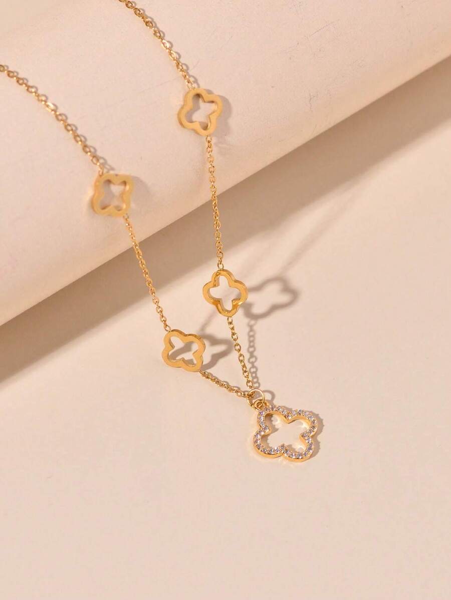 1pc Fashionable Hollow Out Lucky Clover With Cubic Zirconia Inlay Pendant Necklace For Women, Holiday Gift Valentines,Mom,Mother,Mother's Day,Gift