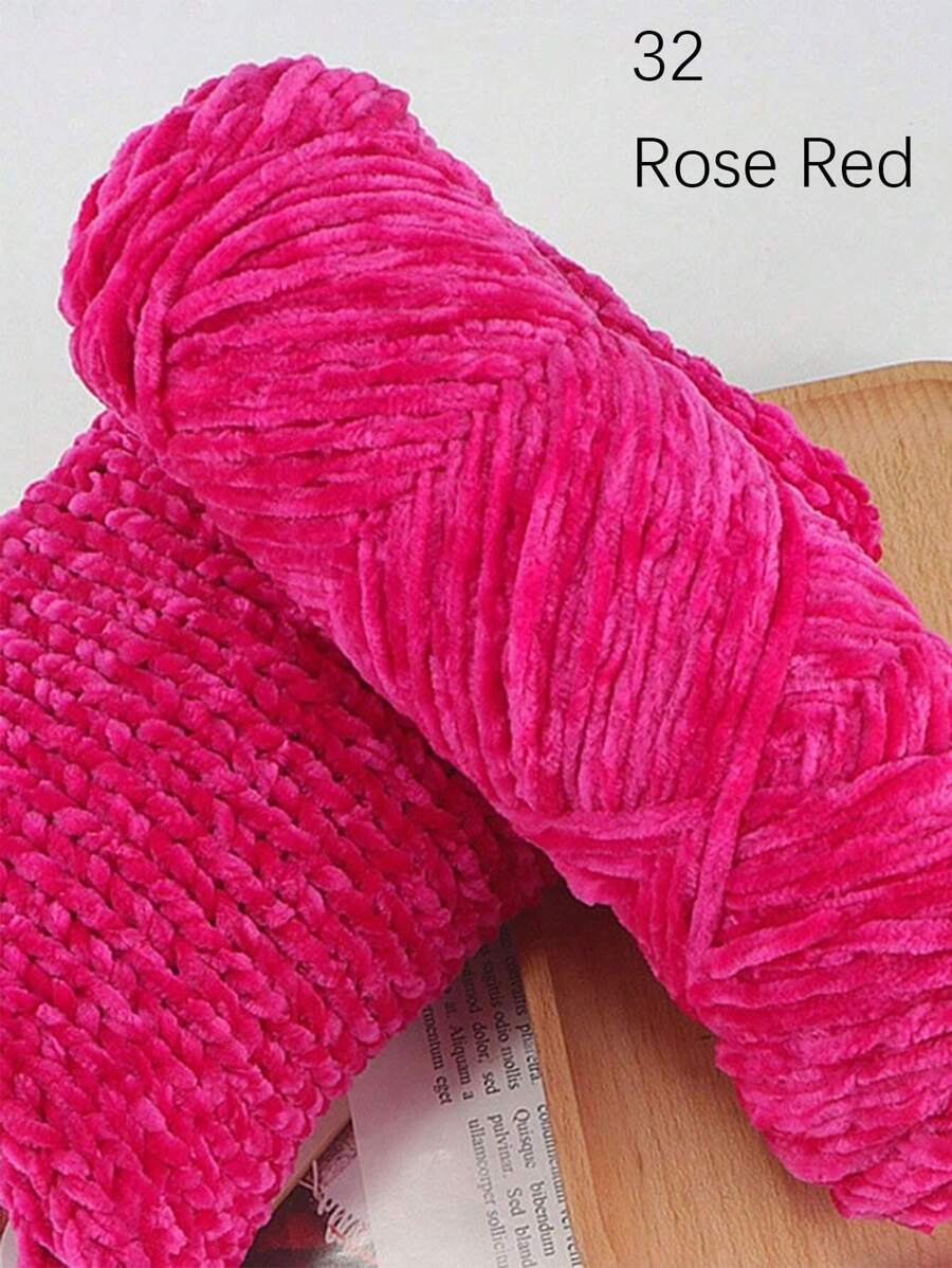 100 (taille unique)/250g Fil de peluche pour bébé, peluche en chenille douce, matériel de tricot et de couture DIY pour écharpe/pull. Fil de peluche 100% polyester pour accessoires amigurumi