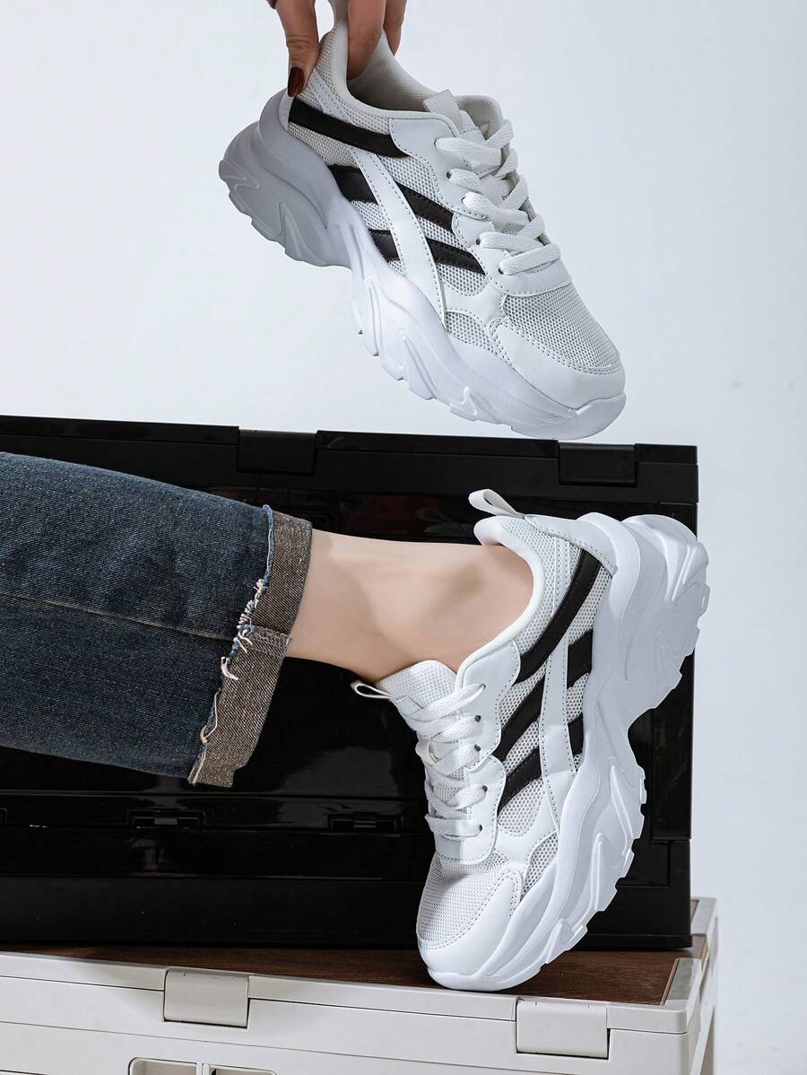 Zapatillas deportivas/casuales negro y blanco sólido, de punta redonda, con cordones, transpirables y antideslizantes, de tacón bajo, versátiles para uso diario y al aire libre