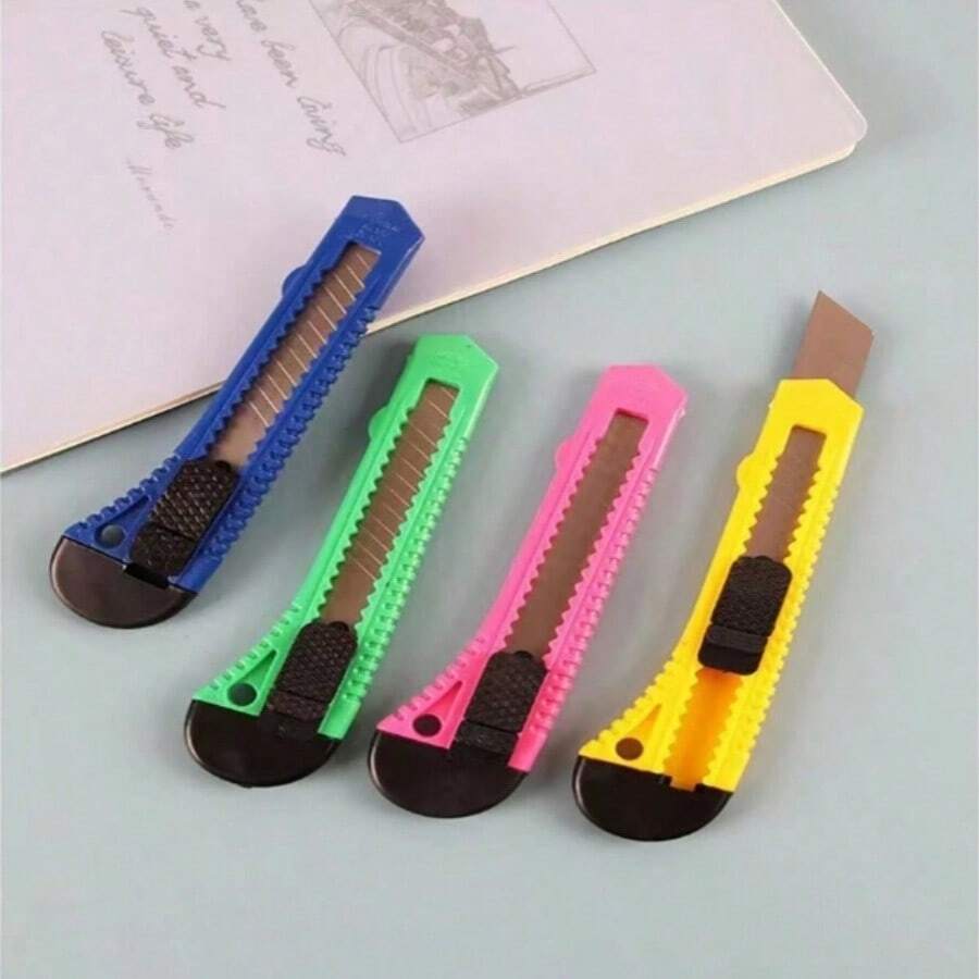 1 Pieza Cuchillo Artesanal Portátil De Utilidad, Color Al Azar, Adecuado Para Cortar Cartón, Cartón Piedra Y Cajas, Con Cuchilla Afilada, Ideal Para Uso En La Oficina Y El Hogar (color Al Azar)