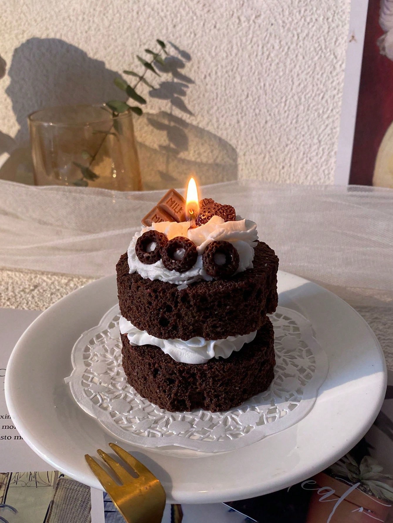 1 pezzo Candela profumata a forma di torta al cioccolato, candela profumata a forma di deliziosa torta di velluto, compagno come regalo per compleanno senza fumo in camera da letto, candela, candele, regalo, regali, decorazione per la casa, matrimonio, decorazione per matrimonio, decorazioni per compleanno, candela per compleanno, ornamenti, decorazioni