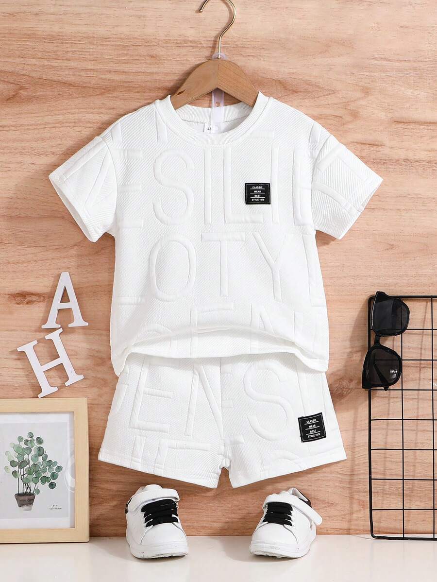 Young Boy Fashionable Sporty 2-Piece Set: Simple Letter Design Embossed Short Sleeve Top And Casual Shorts