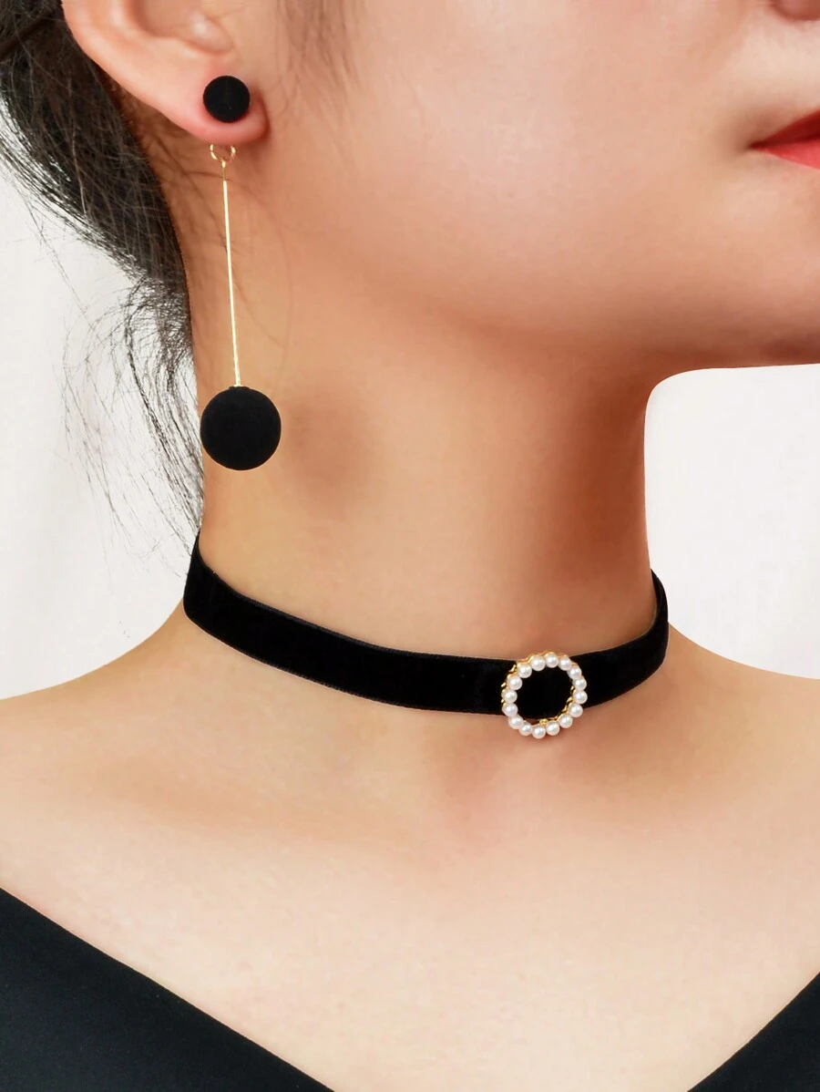 Ensemble De Bijoux De Fête Rétro De 3 Pièces Collier Ras Du Cou En Velours Noir Longue Pendentif Boucles D'oreilles À Crampons En Balle Pour Soirée De Sortie