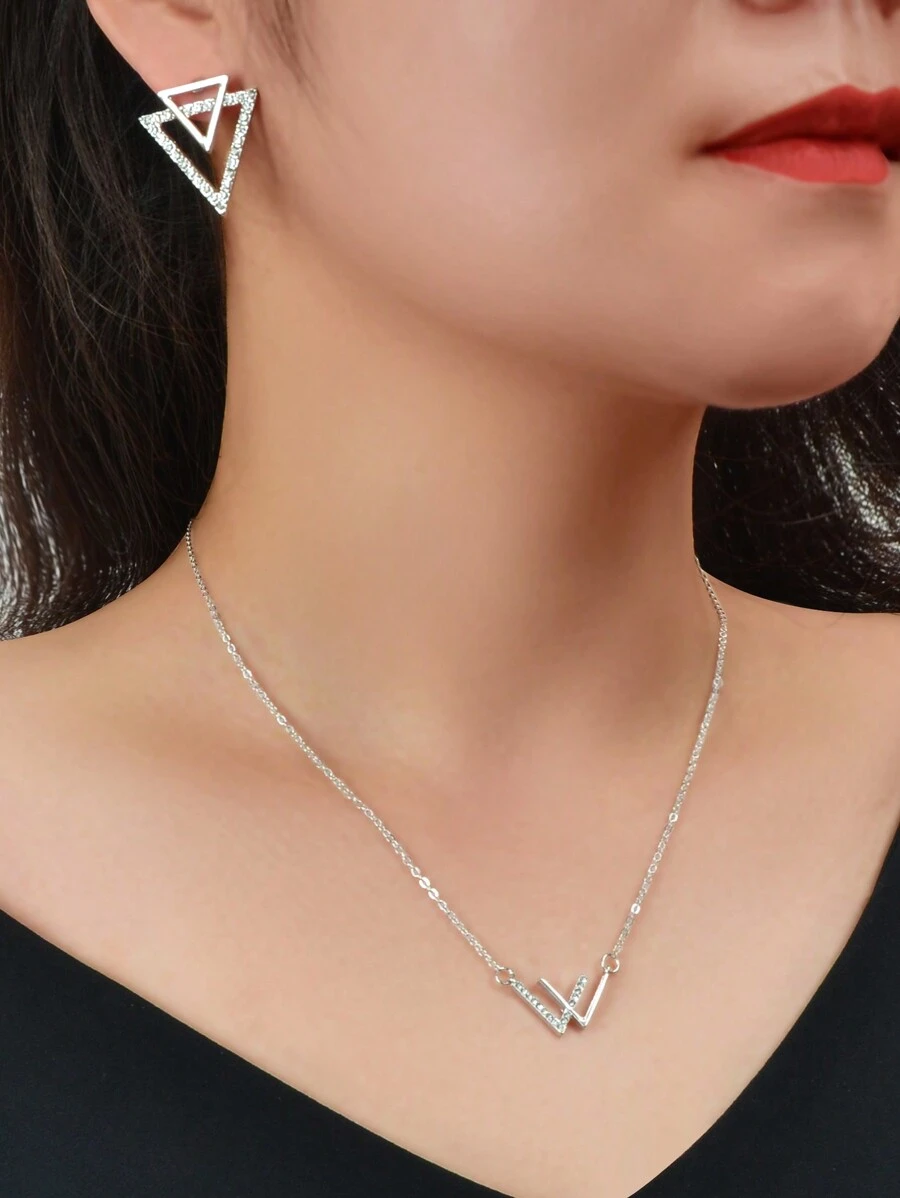 Set De Joyas De Fiesta Elegante De 3 Piezas, Aretes De Triángulo Plateado Con Decoración De Diamantes De Imitación Y Collar Con Colgante Geométrico Para Citas